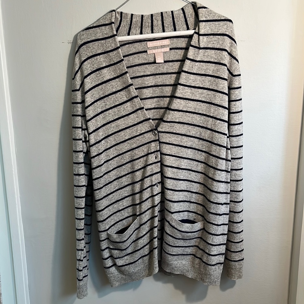 Banana Republic Wool Cardigan Gray, Large